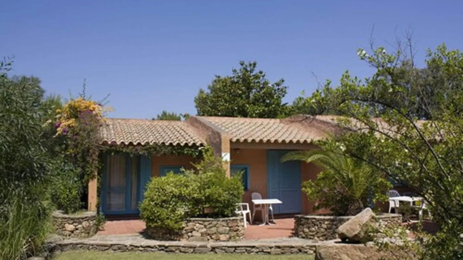 Hotel Agrustos Beach Villas Budoni