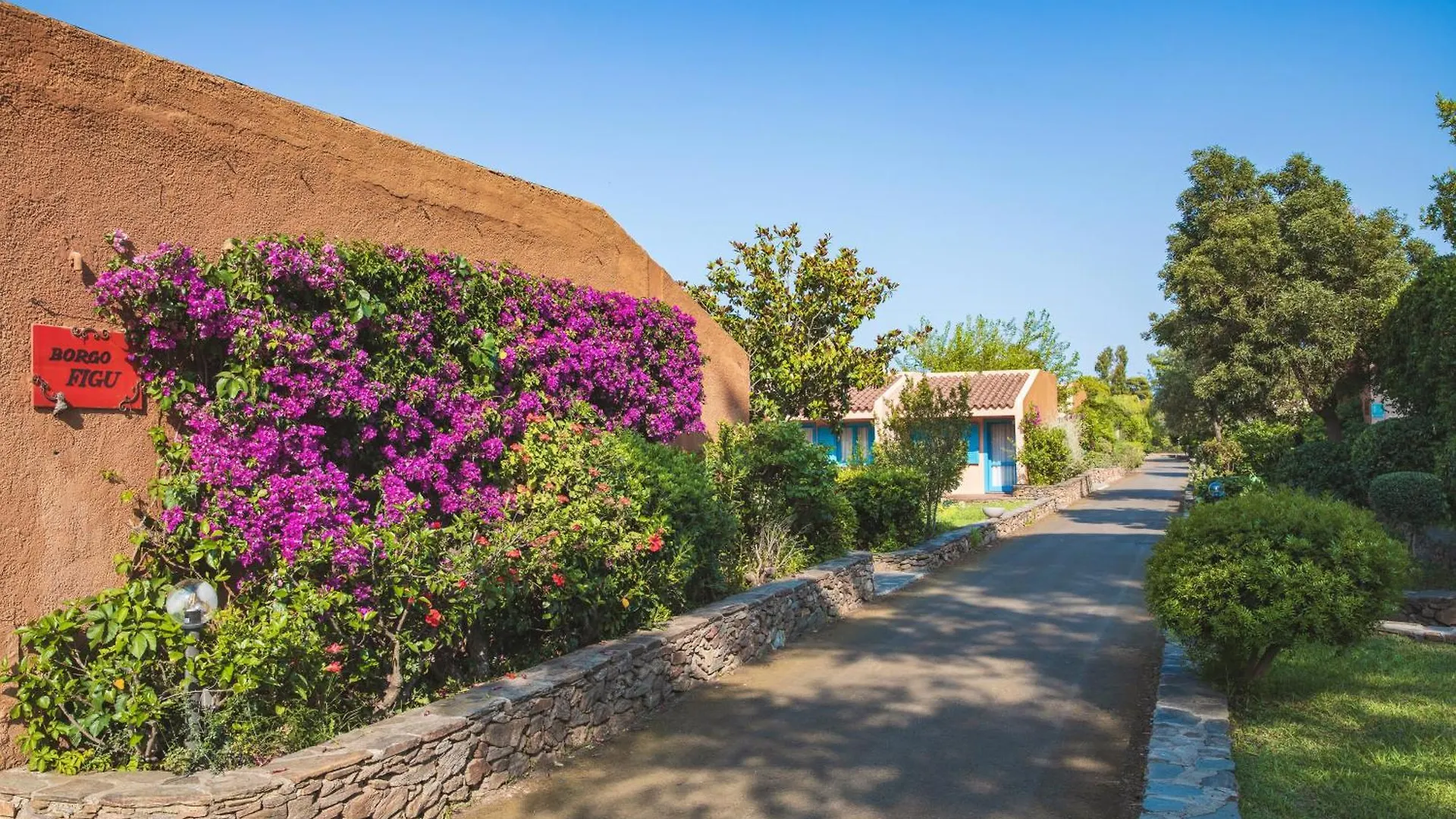 Agrustos Beach Villas Budoni