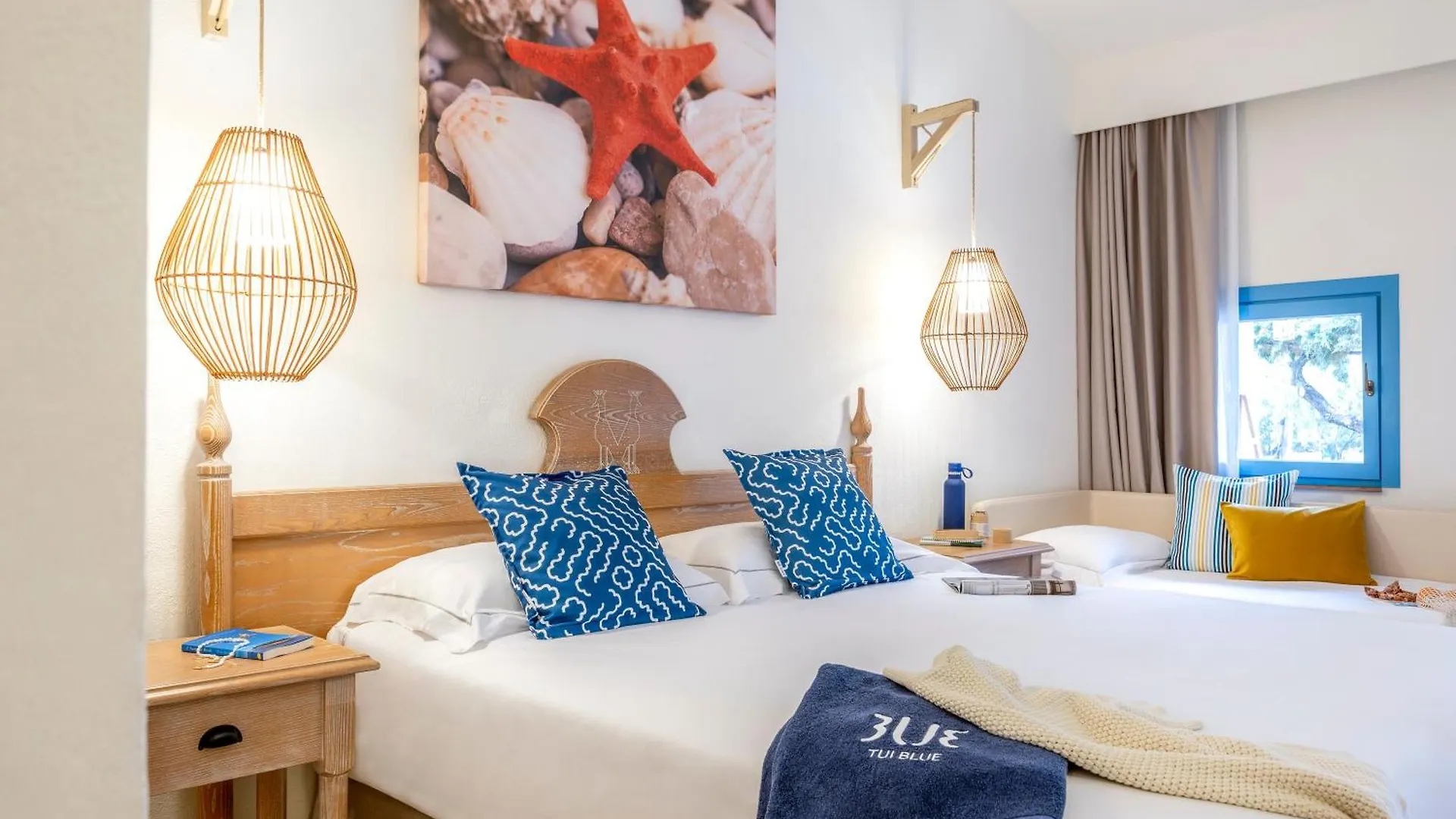 **** Hotel Agrustos Beach Villas Budoni Italien